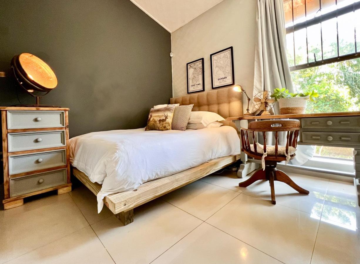 Bed & Breakfast Petite Provence Ballito