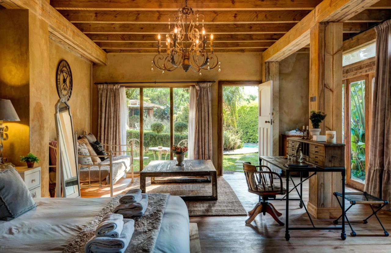 Petite Provence Bed & Breakfast 5*